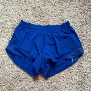 Blue Lululemon Hotty Hot Short II 2.5